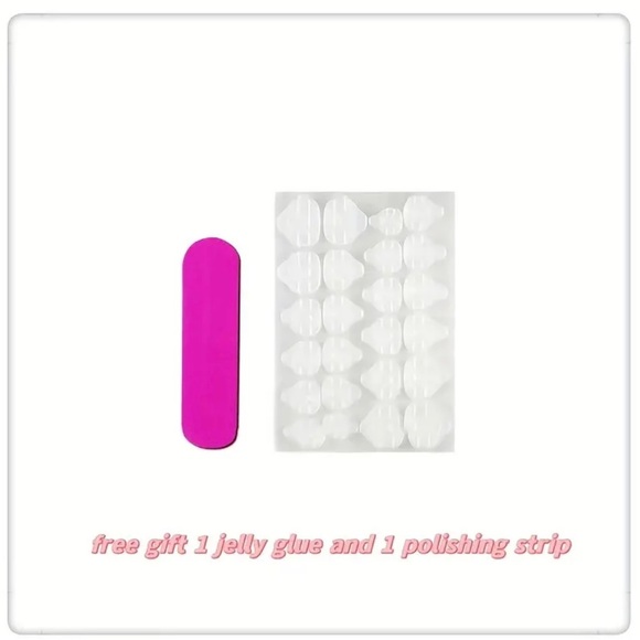 Press-On Nails with chic Nail Art (Nail Glue Included!) - Picture 7 of 8